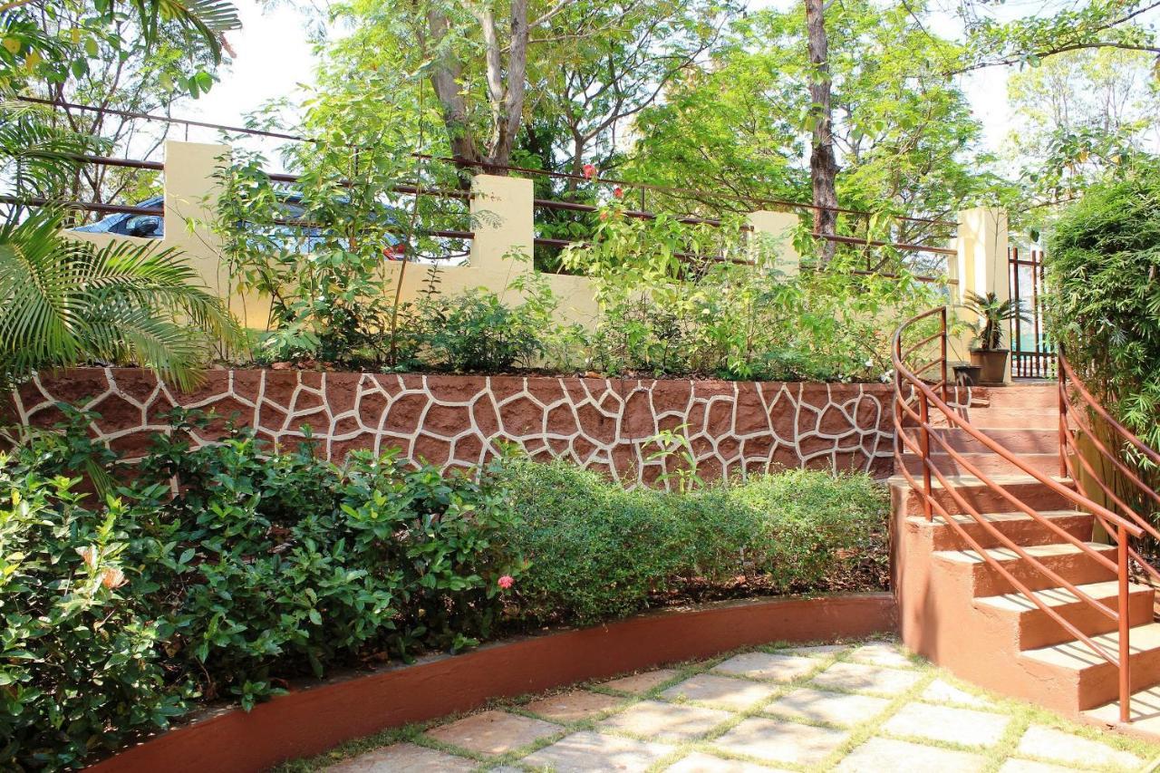 Karjat Villa エクステリア 写真