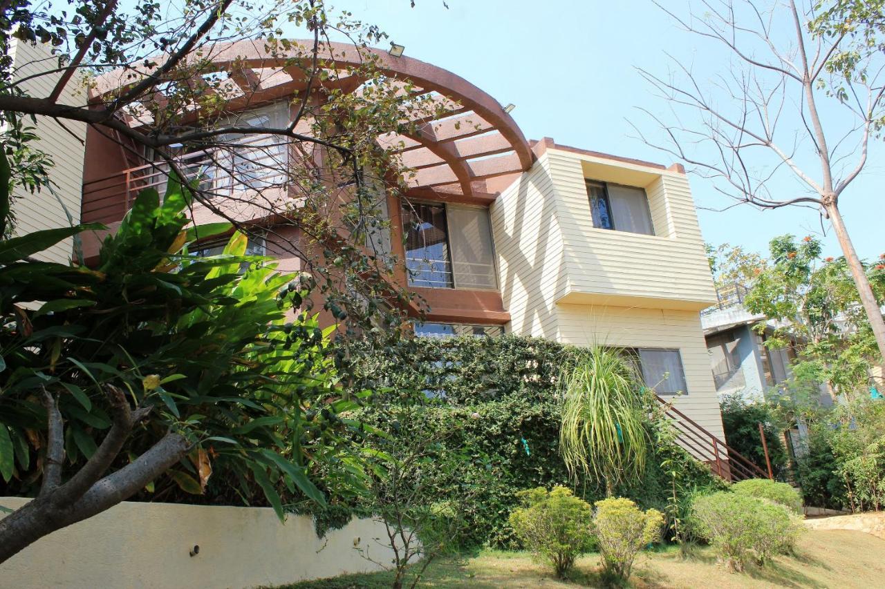 Karjat Villa エクステリア 写真
