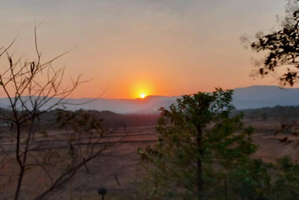 Karjat Villa エクステリア 写真