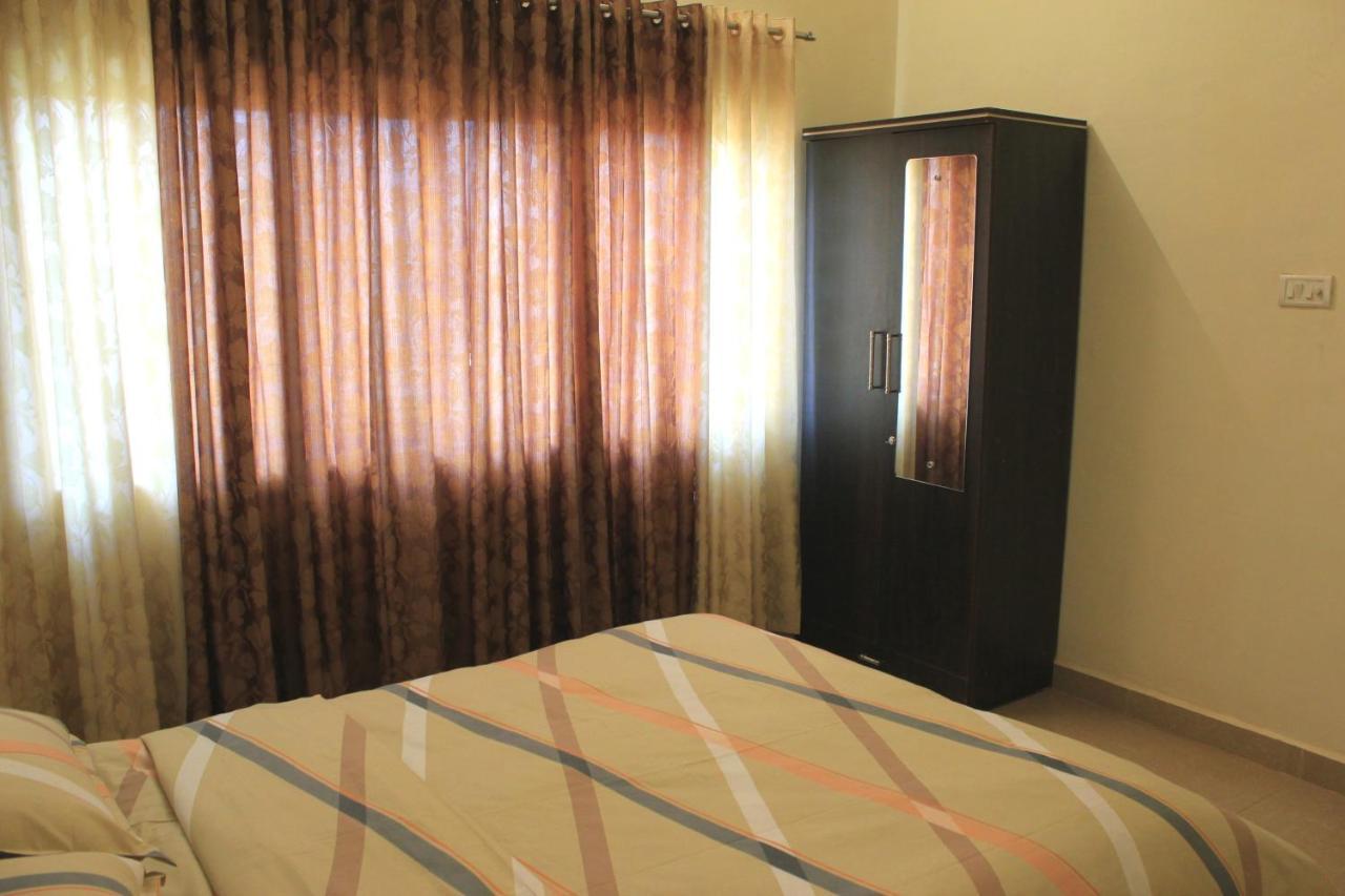 Karjat Villa エクステリア 写真