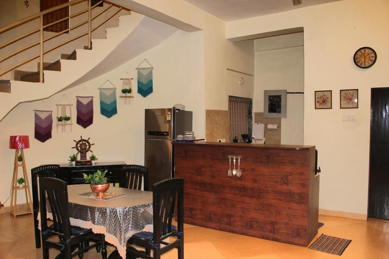 Karjat Villa エクステリア 写真